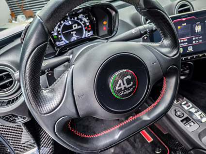 Verkauf - Alfa Romeo 4C 1750 TBi Coupé 2015 Sportwagen
