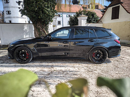 Verkauf - BMW M3 Competition M xDrive Touring (G81) schwarz Sportwagen Kombi