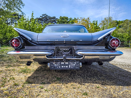 Verkauf - Buick Electra 225 Riviera Wildcat 6-Window Hardtop Sedan 1960