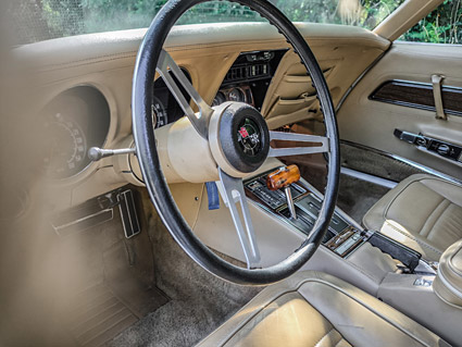 Verkauf - Chevrolet Corvette C3 Stingray T-Top 1972