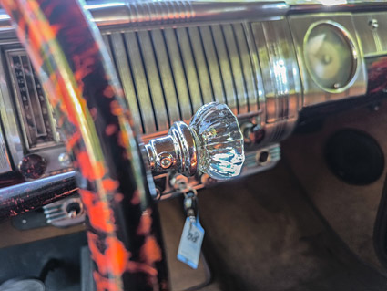 Verkauf - Dodge Custom (Serie D24) Four-Door Sedan Flathead 1948