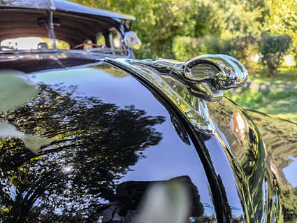 Verkauf - Dodge Custom (Serie D24) Four-Door Sedan Flathead 1948