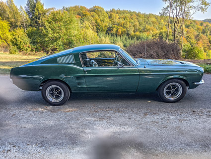Verkauf - Ford Mustang Fastback GT 1967, K-Code HiPo manual transmission, dark moss green