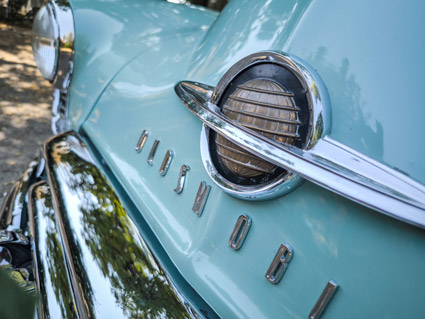 Verkauf - Oldsmobile 98 Futuramic Holiday DeLuxe Hardtop Coupé 1949